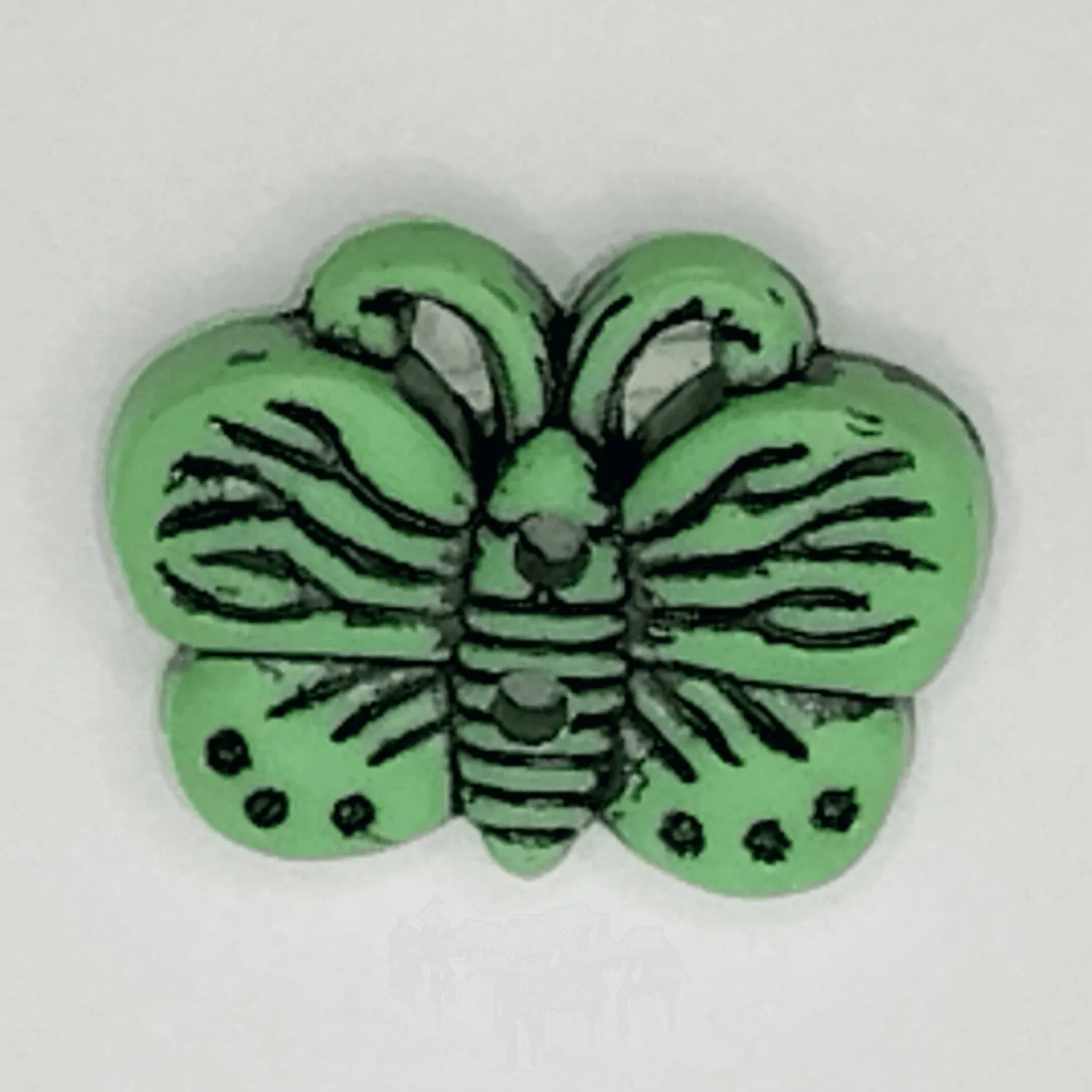 2 Hole Butterfly Button 20mm