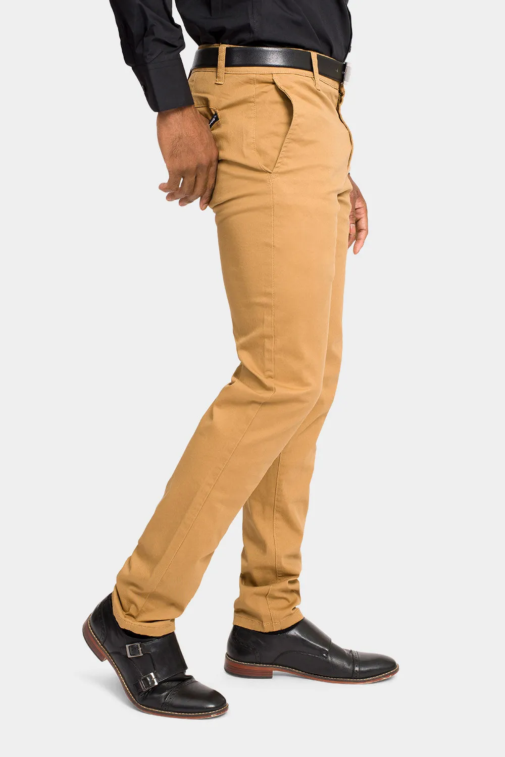 Men's Essential Chino Pants