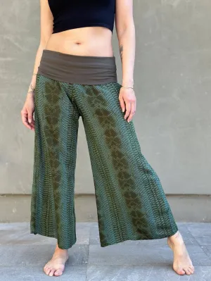 Snake Print Ruched Pant