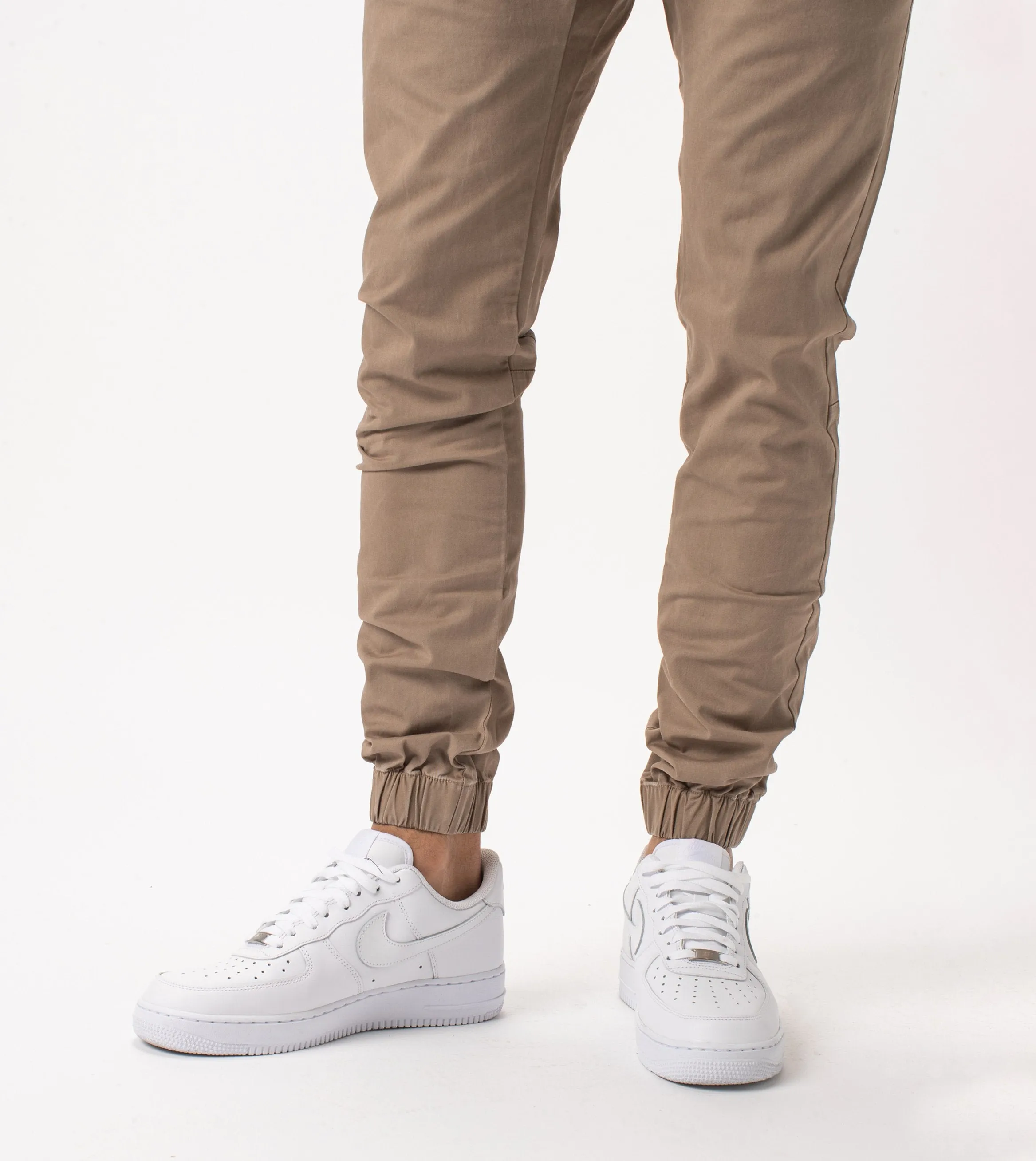 Sustainable Sureshot Jogger Sand - Sale