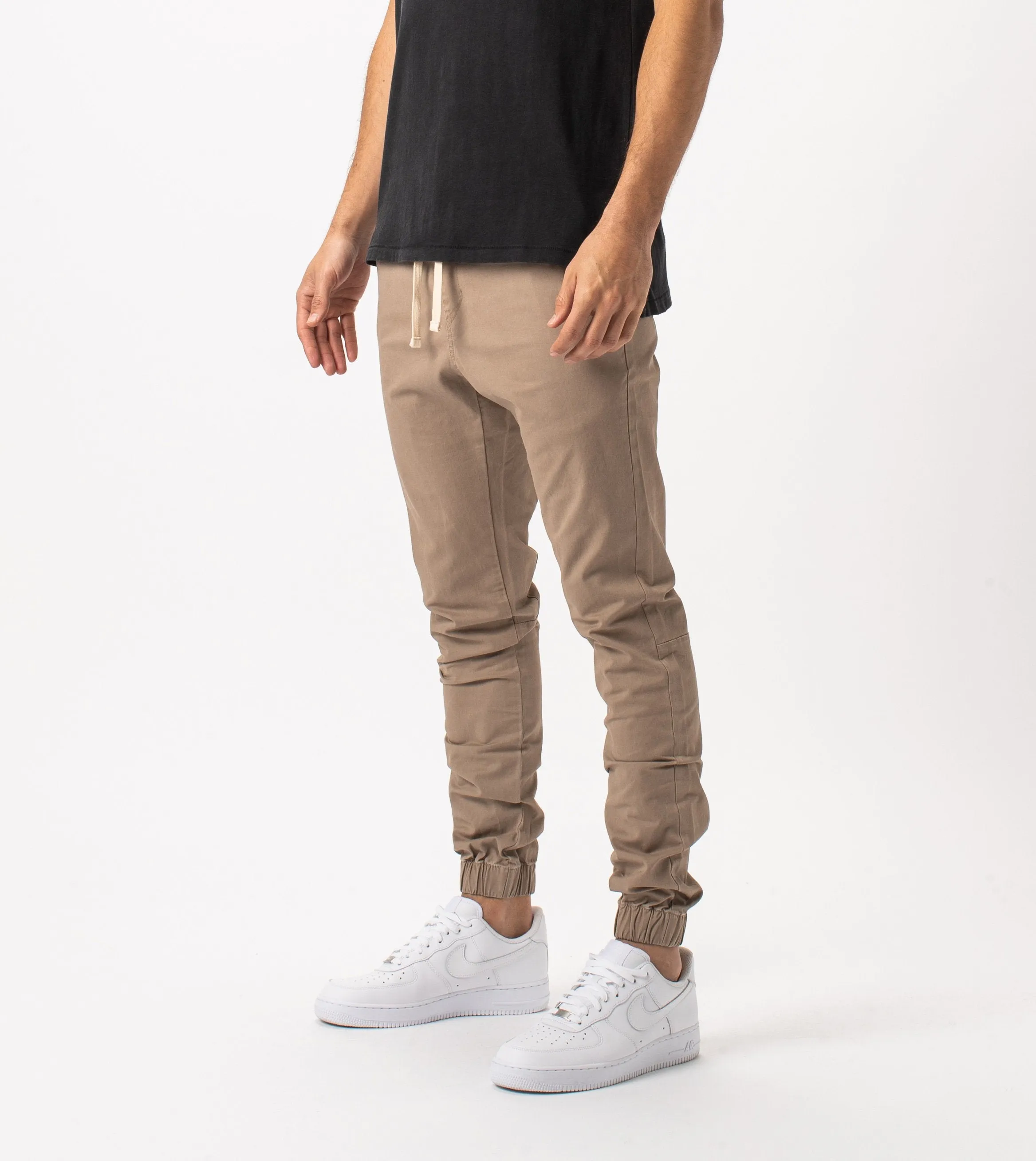 Sustainable Sureshot Jogger Sand - Sale