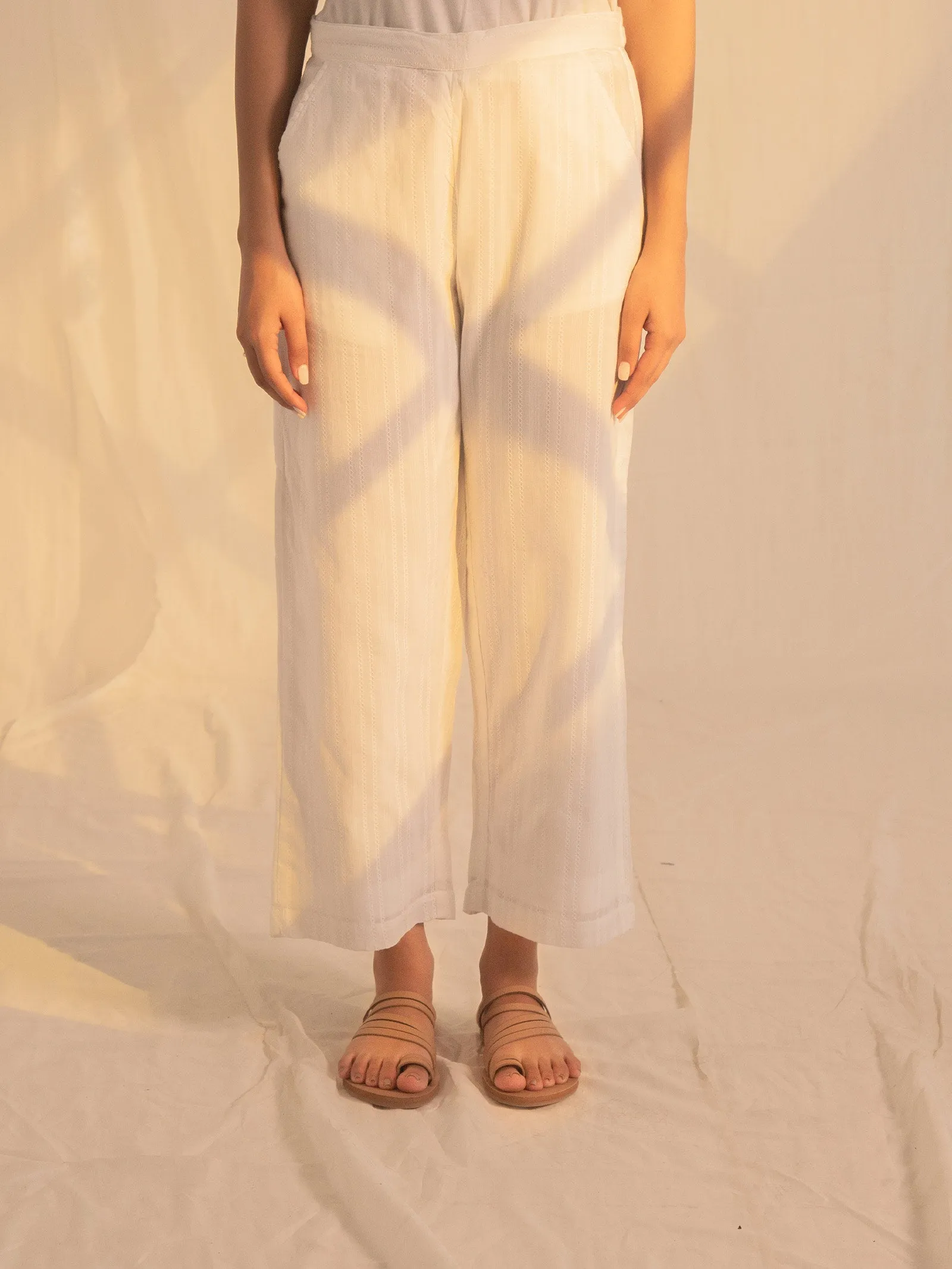 White Jacquard Cotton Seriously Short Pant